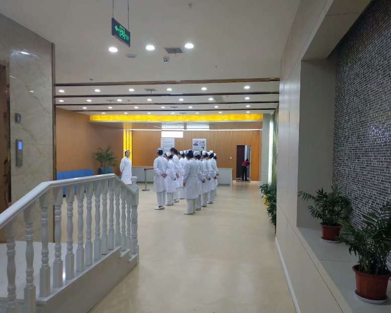 采血臺、采血等候區(qū)